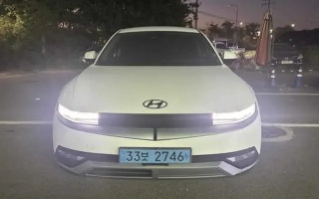 인천국산중고차사이트 아이오닉 5 롱 레인지 4WD 매물 사진 13 - 2023/10 238,220km